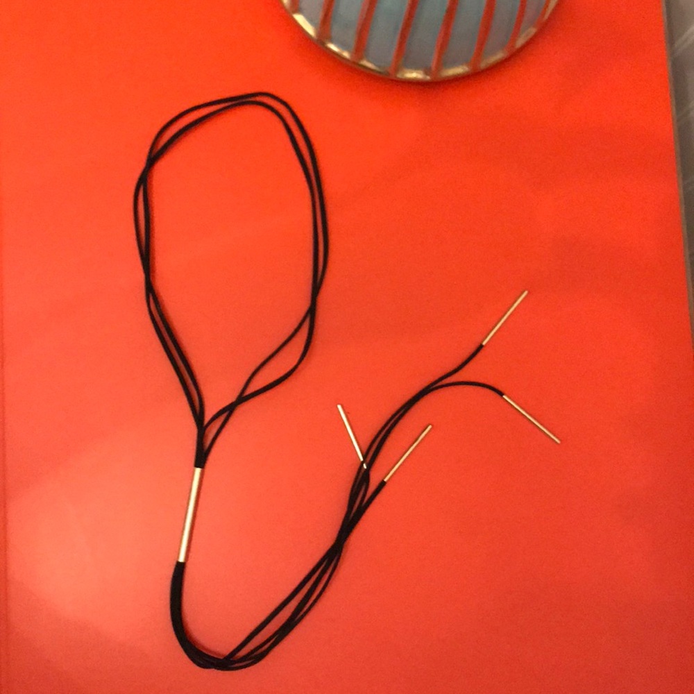 Adjustable black velvet and gold choker necklace